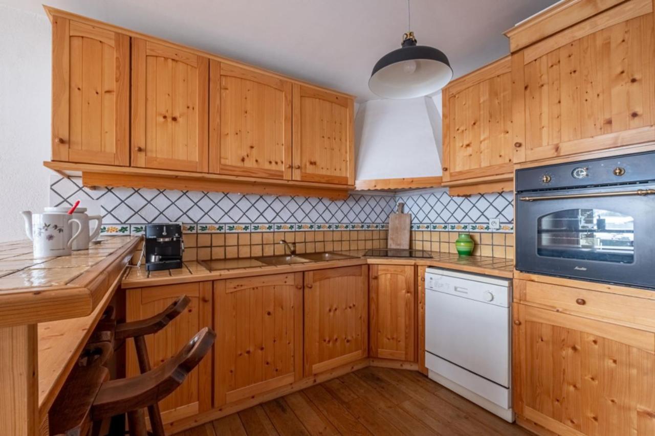 Apartment With Balcony And Mountain View Chamonix Bagian luar foto